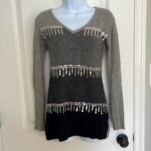Sequined Grey Color Block Sweater BKE boutique